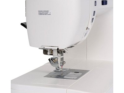 Šicí stroj JANOME SKYLINE S6 AE velikosti XL