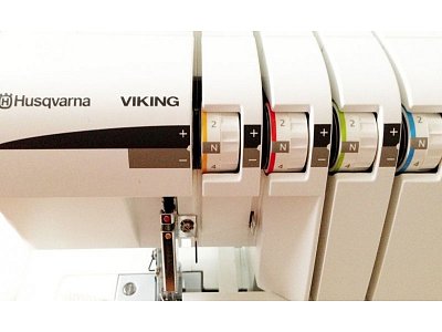 Overlock Husqvarna Huskylock S 15 