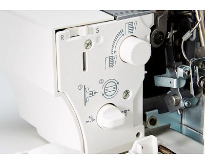 Overlock JANOME AT2000D