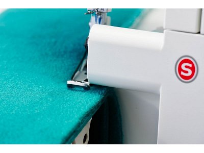 Overlock Singer SE017