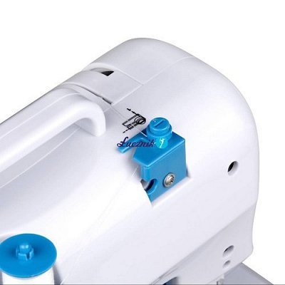 Šicí stroj Lucznik Mini Blue Dětský šicí stroj včetně chrániče prstů