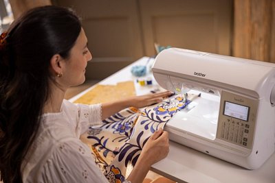 Šicí stroj Brother Inventio NV1045 SE